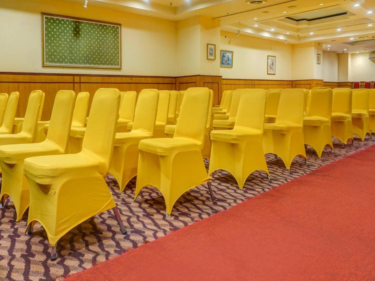 Oyo 3967 Hotel Pantai Wisata Макасар Екстер'єр фото